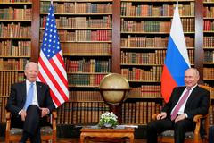 Prezidenti Joe Biden a Vladimir Putin