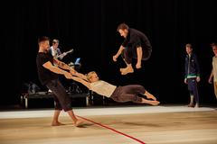 Losers Cirque Company: Konkurz