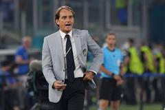 Roberto Mancini v zápase Turecko - Itálie na ME 2020