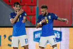 World Cup - South American Qualifiers - Paraguay v Brazil