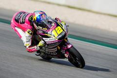 Filip Salač na Hondě při VC Katalánska třídy Moto3 (2021)