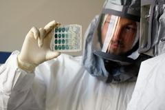 Biologické centrum - vědec