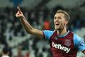 11. kolo anglické Premier League, West Ham - Manchester United: Tomáš Souček slaví svůj gól na 1:0