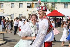 Obce zasažené tornádem, měsíc poté, hody - pouť, kroje, tradice, folklór - Mikulčice, Moravská Nová Ves, Hrušky, Hodonínsko, tornádo