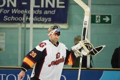 Petr Čech při své premiéře v dresu Guildford Phoenix