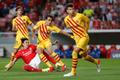 fotbal, Liga mistrů 2021/2022, Champions League - Group E - Benfica v FC Barcelona, Darwin Núňez střílí gól