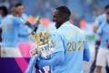 fotbal, anglická liga 2020/2021, Premier League, Manchester City v Everton, Benjamin Mendy, oslavy titulu