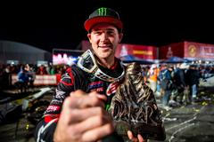 Tovární jezdec Hondy Ricky Brabec slaví vítězství na Rallye Dakar 2020