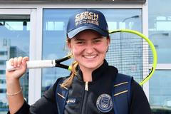 Barbora Krejčíková při odletu na olympiádu v Tokiu 2020