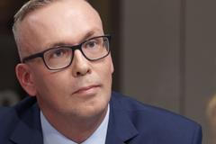 Zrušit malý státní znak? Je čechizace, když na Moravě potkáváte české lvy, říká Hýsek