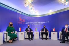 Setkání prezidentů V4-summit