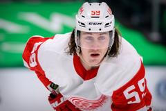 Tyler Bertuzzi v dresu Detroitu NHL