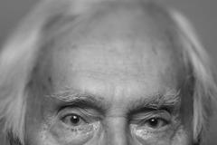 Jednorázové užití / Fotogalerie / Přímé pohledy do očí. Fotograf Radovan Kodera vystavuje působivé portréty lidí