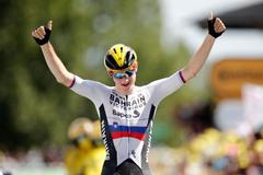 19. etapa Tour de France 2021: Matej Mohorič slaví etapovou výhru