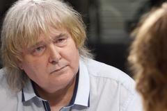 Cibulka: Politiky a novináře bych pozavíral, covid je ruská zbraň proti světu