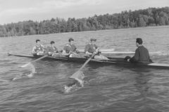 Karel Mejta, Jiří Havlis, Jan Jindra, Stanislav Lusk a kormidelník Miroslav Koranda (1952)