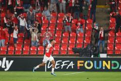 fotbal, Evropská konferenční liga 2021/2022, Slavia Praha - Union Berlín, Alexander Bah, radost, gól