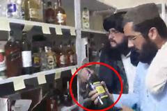 Tálibové objevili na české ambasádě v Kábulu sklad s tvrdým alkoholem