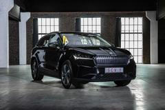 Škoda Enyaq jako papamobil