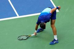 Vzteklý výbuch, slzy v ručníku i filmový Freddie. Tak Djokovič nezvládl poslední krok