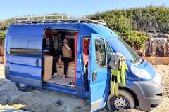 V obytné dodávce na Erasmu - Příběh Petra Knetla