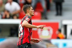 fotbal, německá liga 2021/2022, Bundesliga - Bayer Leverkusen v Borussia Dortmund, Patrik Schick slaví gól