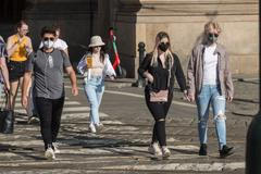 Hořejší: Techtle Mechtle se může opakovat, virus má velké pole, situace je ale lepší