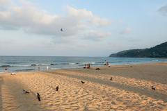 phuket thajsko koronavirus pláž