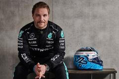 Helmy pilotů F1 2021: Valtteri Bottas