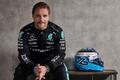Helmy pilotů F1 2021: Valtteri Bottas