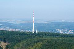 Jednorázové užití / Fotogalerie / Už 60 let vysílá a stále udivuje. Fotky z historie televizního vysílače Cukrák