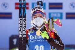 Markéta Davidová slaví titul mistryně světa ve vytrvalostním závodě na MS 2021