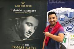 Klavírista Tomáš Kačo