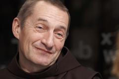 Otec Šebestián: Zlo se označuje za dobro, lidé žijí ve svých vyretušovaných obrazech