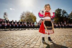 Fotogalerie / Kouzlo folklóru. Podívejte se, jak o víkendu vypadaly krojované Vracovské hody