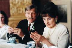 Na natáčení Pelíšků si Holubová navlékla troje kalhotky. Dušek byl hrozně divoký