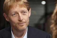 Chce být prezidentem a morálním majákem. Karel Janeček o svých hradních plánech