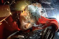 Crash test dummy dumík figurína