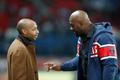 Thierry Henry a Teddy Riner na zápase Paris St Germain vs. Angers
