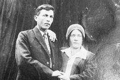 Foto: Tragický příběh rodiny Kučerových. Po odsunu na Sibiř čekala otce smrt