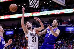 basketbal, NBA 2021/2022, Los Angeles Clippers at New Orleans Pelicans, Tomáš Satoranský
