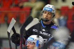 Extraliga hokej Jiří Kulich v dresu Karlových Varů