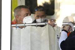 Miloš Zeman nemocnice ÚVN sanitka Vratislav Mynář