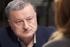 Tato vlna je asi poslední, lidi si uvědomí, že je nutné se očkovat, říká Konvalinka