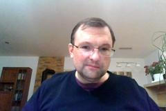 Zprávy Hradu o Zemanovi nedávají smysl. Buchty na ARO jsou hloupost, říká Forejt