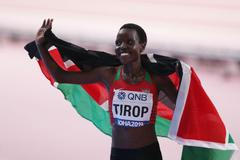 atletika, MS 2009, Dauhá, 10 000 m žen, Agnes Tiropová slaví bronz
