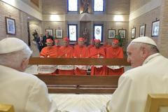 František, Benedikt XVI.