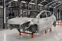 Tesla Gigafactory Berlín Giga Fest říjen 2021