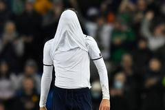 World Cup - UEFA Qualifiers - Group C - Northern Ireland v Italy