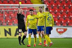 fotbal, pohár, MOL Cup 2021/2022, Slavia - Zlín, rozhodčí Jan Petřík